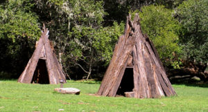 Shawnee tribesmen made homes from materials available near the villages.